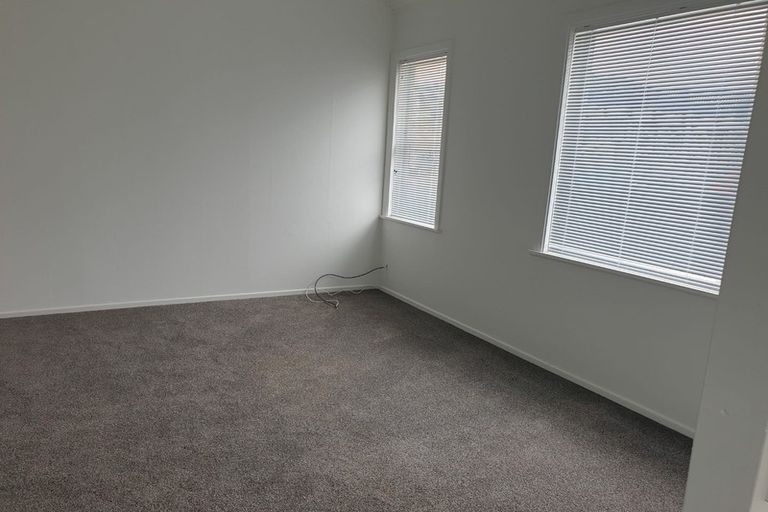 Photo of property in 42 Plunket Avenue, Petone, Lower Hutt, 5012