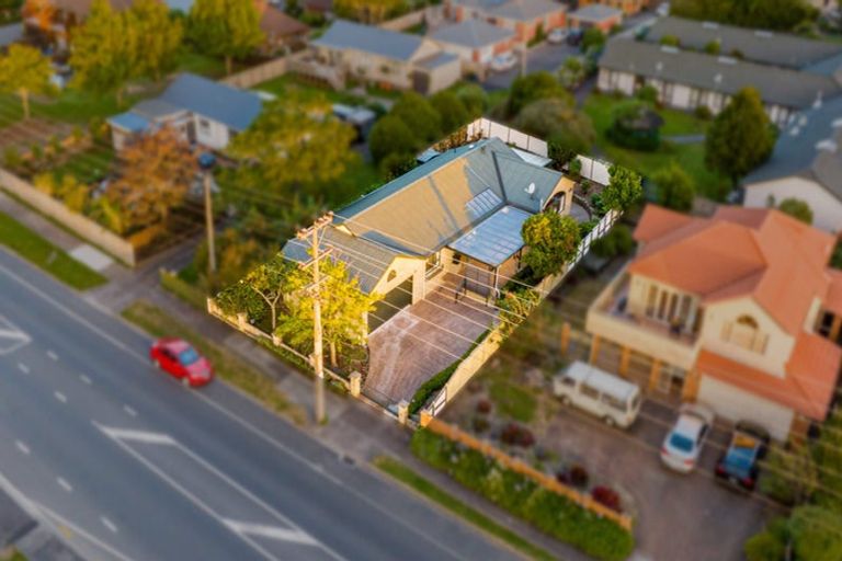 Photo of property in 321 Hobsonville Road, Hobsonville, Auckland, 0618