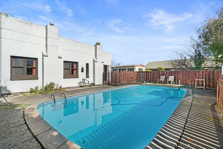 Photo of property in 15 Hobson Street, Maeroa, Hamilton, 3200