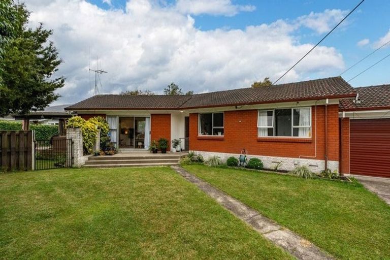 Photo of property in 54 Regent Street, Silverdale, Hamilton, 3216