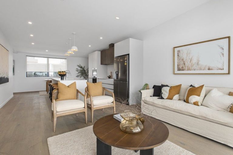 Photo of property in 1 Memorial Way, Tauranga, 3110