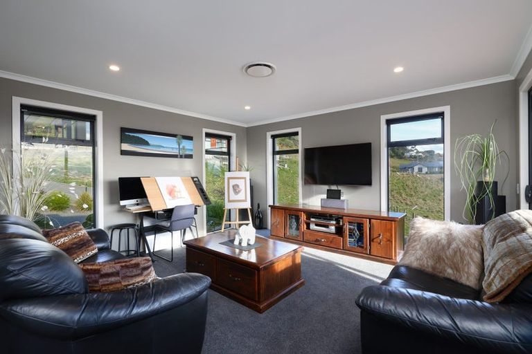 Photo of property in 23 Resolution Place, Richmond, 7020