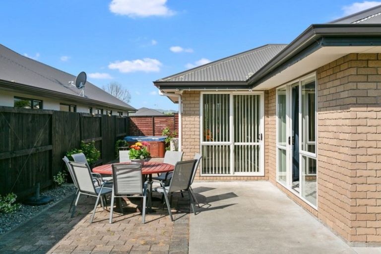 Photo of property in 12 Saffron Street, Cambridge, 3434