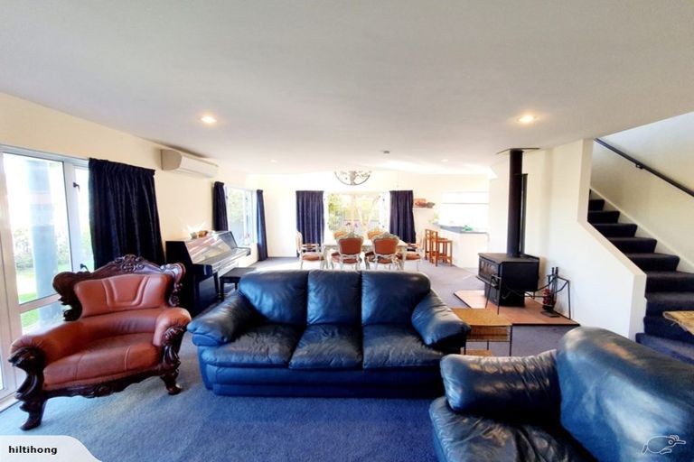 Photo of property in 40 Grimseys Road, Redwood, Christchurch, 8051