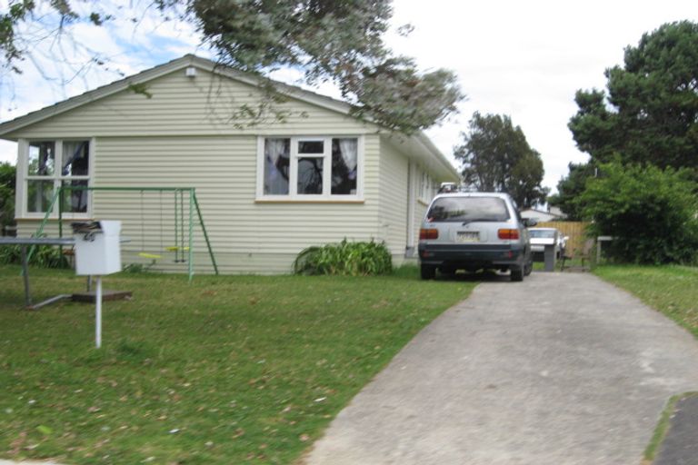 Photo of property in 40 Heyford Close, Mangere, Auckland, 2022