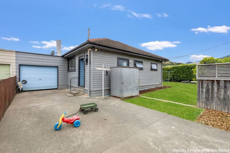 Photo of property in 1/32 Bledisloe Avenue, Stoke, Nelson, 7011