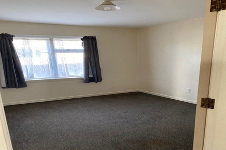 Photo of property in 253 Main South Road, Hornby, Christchurch, 8042