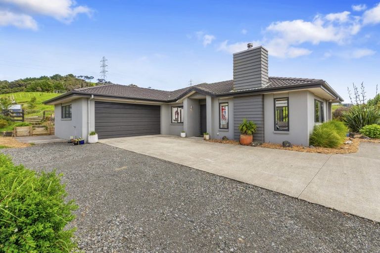 Photo of property in 306c Inland Road, Helensville, 0875