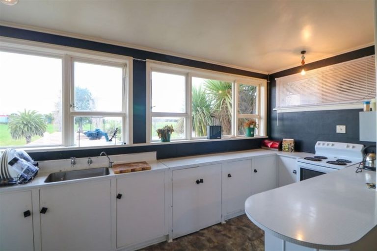 Photo of property in 35-35a Evans Street, Maori Hill, Timaru, 7910