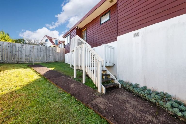 Photo of property in 34 Garton Drive, Massey, Auckland, 0614