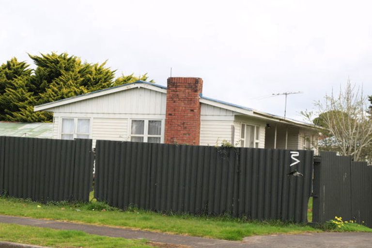 Photo of property in 3 Donnell Avenue, Favona, Auckland, 2024