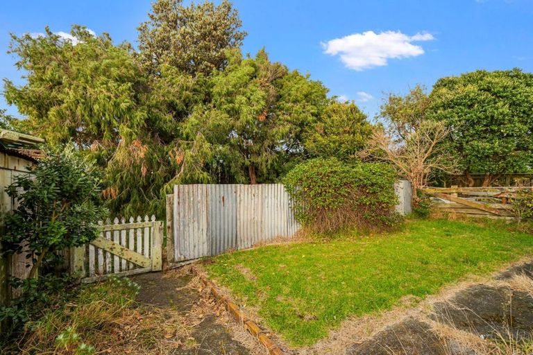 Photo of property in 90 Manuka Street, Castlecliff, Whanganui, 4501