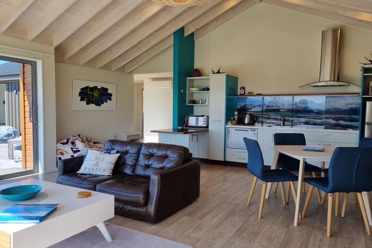 Photo of property in 15 D'archiac Drive, Lake Tekapo, 7999