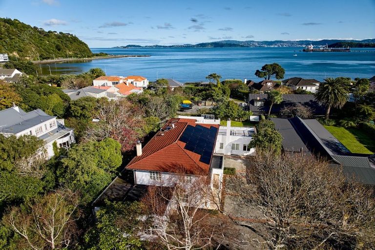 Photo of property in 25 Cheviot Road, Lowry Bay, Lower Hutt, 5013