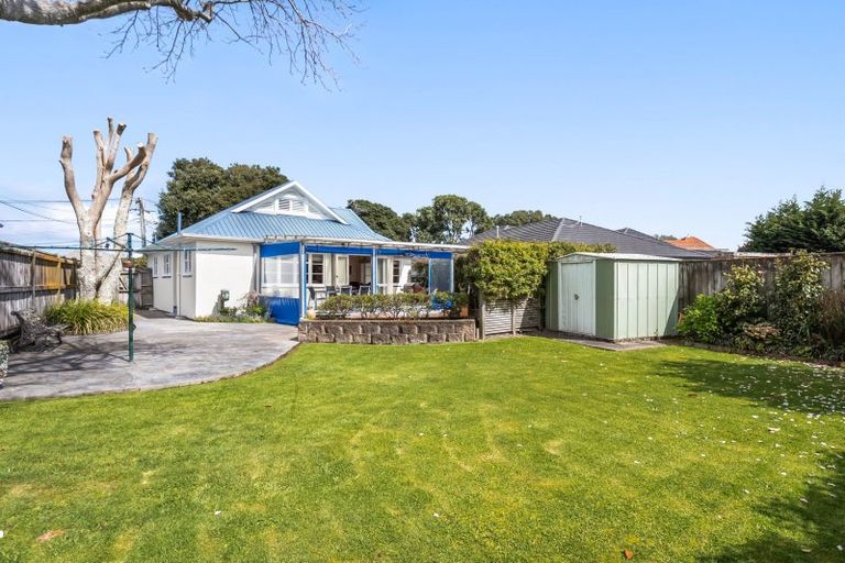 Photo of property in 5 Thornycroft Avenue, Epuni, Lower Hutt, 5011