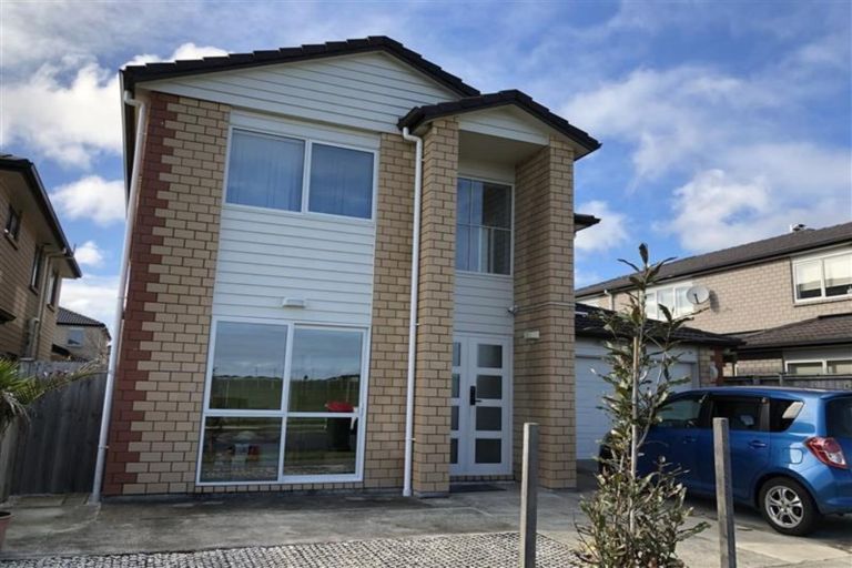 Photo of property in 48 Helianthus Avenue, Flat Bush, Auckland, 2019