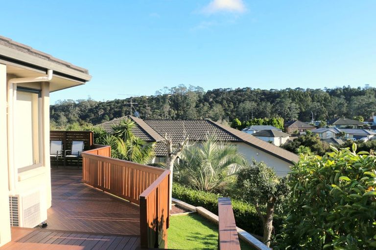 Photo of property in 47 William Gamble Drive, Greenhithe, Auckland, 0632