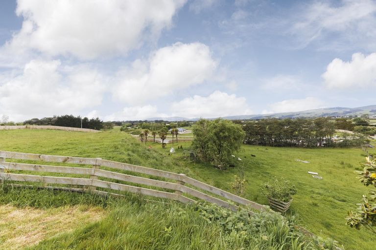 Photo of property in 9 Morocco Terrace, Kelvin Grove, Palmerston North, 4414