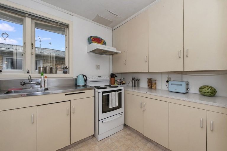 Photo of property in 13 Mount View Road, Melville, Hamilton, 3206