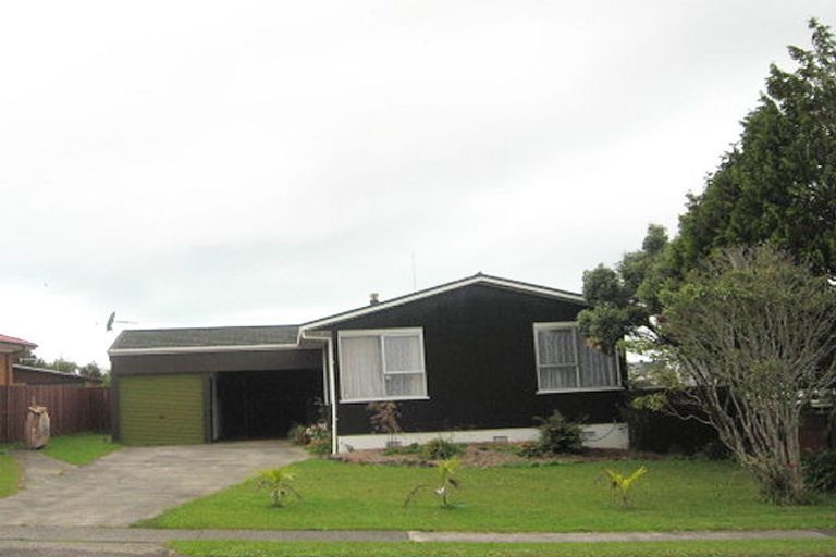 Photo of property in 38 Walworth Avenue, Pakuranga Heights, Auckland, 2010