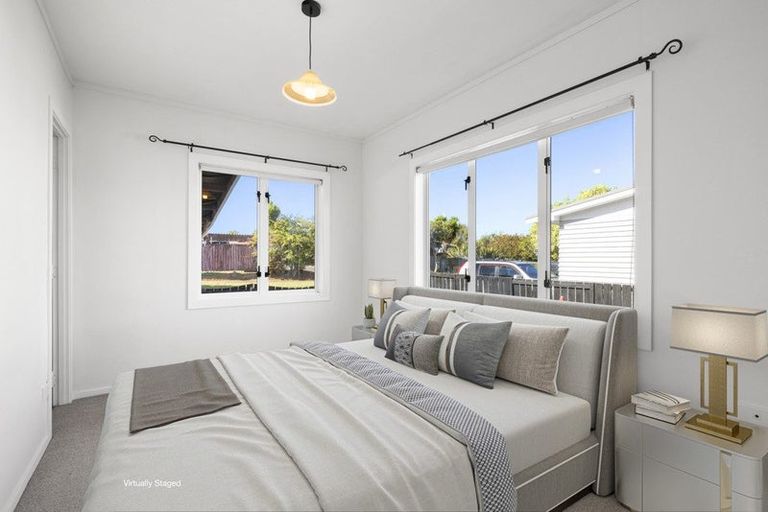 Photo of property in 12 Montgomery Avenue, Pukekohe, 2120