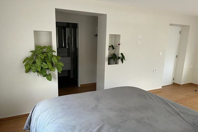 Photo of property in 11 Meadow Crescent, Te Atatu South, Auckland, 0602