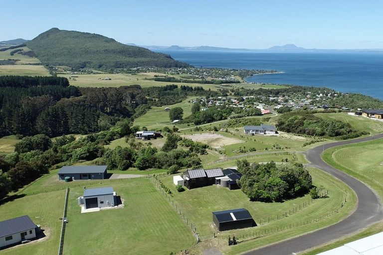 Photo of property in 5a Rangikatea Road, Omori, Turangi, 3381