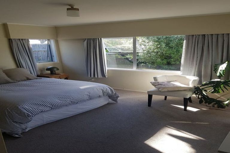 Photo of property in 20a Penzance Road, Mairangi Bay, Auckland, 0630