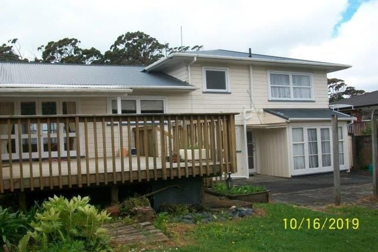 Photo of property in 228 Forrest Hill Road, Forrest Hill, Auckland, 0620