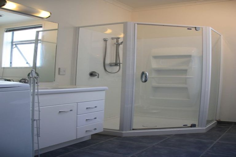 Photo of property in Edward Street Apartments, 41/3 Edward Street, Te Aro, Wellington, 6011
