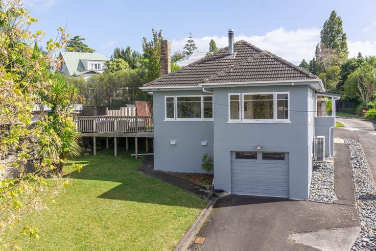 Photo of property in 122 Maeroa Road, Maeroa, Hamilton, 3200