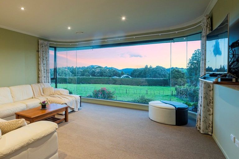 Photo of property in 58 Forest View Road, Te Kamo, Kamo, 0185