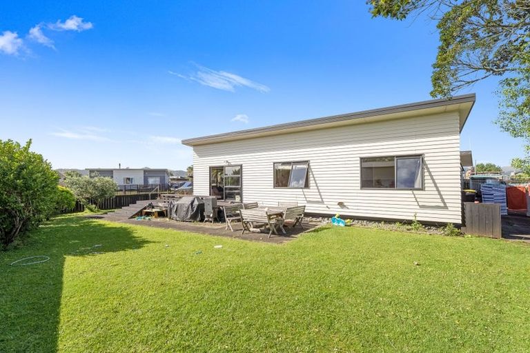 Photo of property in 27 Carina Way, Whitianga, 3510