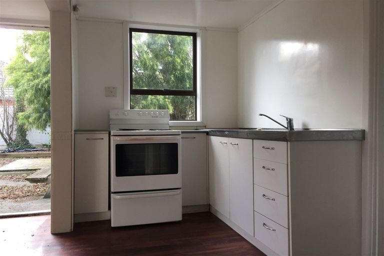 Photo of property in 1/38 Kilmarnock Street, Riccarton, Christchurch, 8011