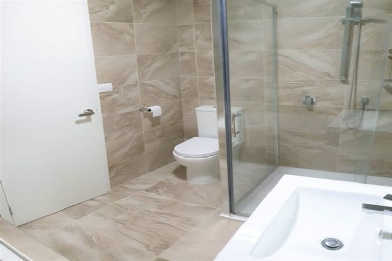 Photo of property in 11u2 Crosher Place, Silverdale, Hamilton, 3216