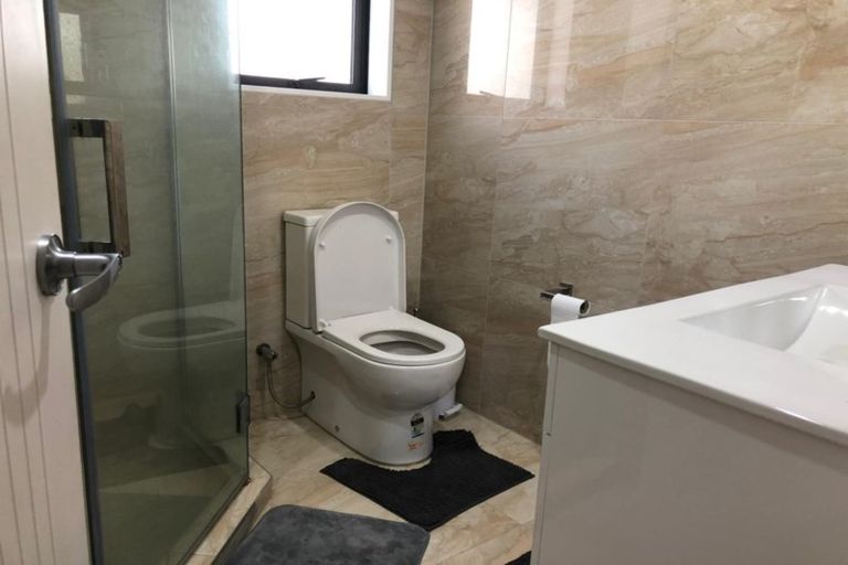 Photo of property in 16 Nandi Lane, Ranui, Auckland, 0612