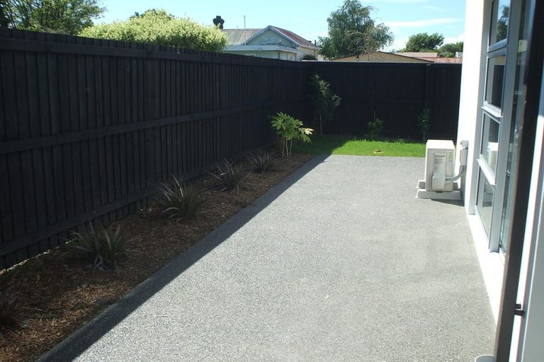 Photo of property in 43 Grafton Street, Waltham, Christchurch, 8011