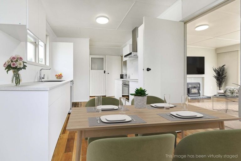 Photo of property in 9 Tasman Street, Havelock North, 4130
