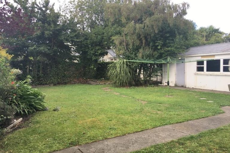 Photo of property in 26 Winton Street, St Albans, Christchurch, 8014