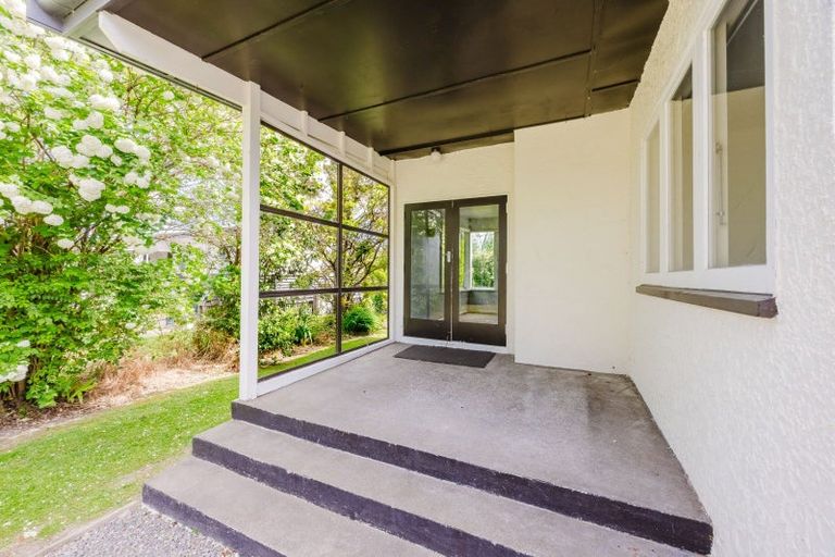 Photo of property in 36 Francis Drake Street, Waipukurau, 4200