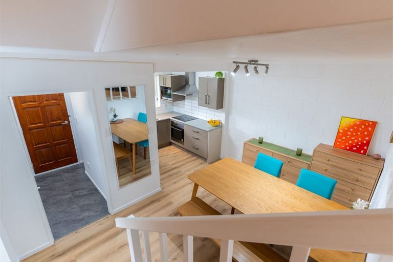 Photo of property in 99a Churton Drive, Churton Park, Wellington, 6037