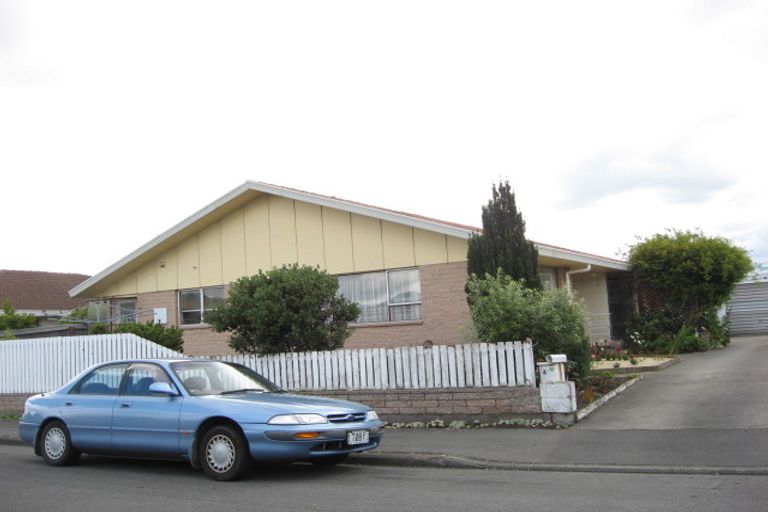 Photo of property in 4 Wanstead Place, Woolston, Christchurch, 8062