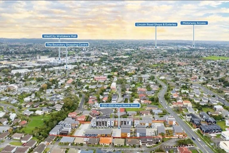 Photo of property in 250b Great North Road, Henderson, Auckland, 0612