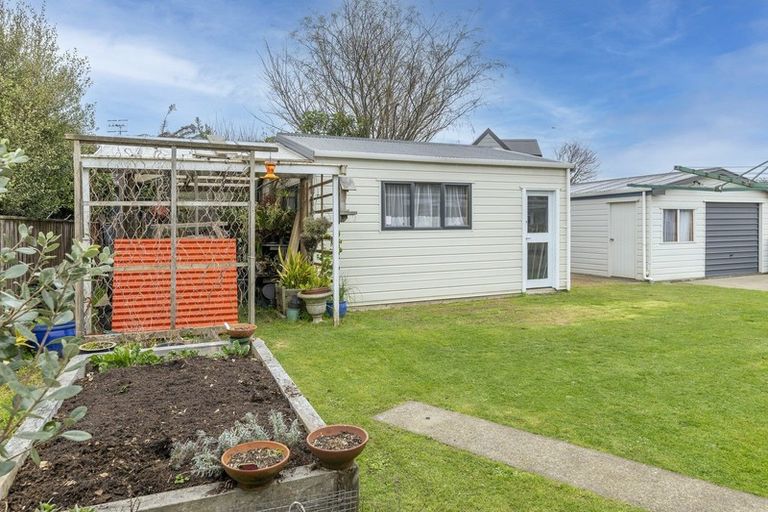 Photo of property in 74 Kennedy Drive, Levin, 5510