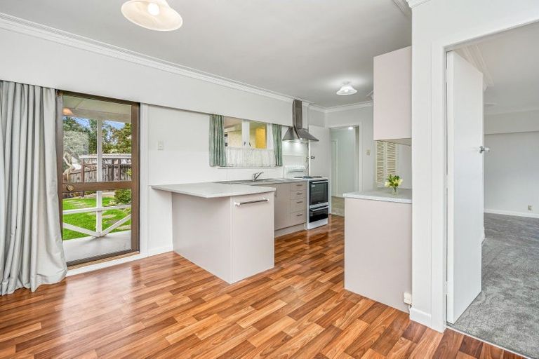 Photo of property in 11a Raumati Crescent, Onerahi, Whangarei, 0110