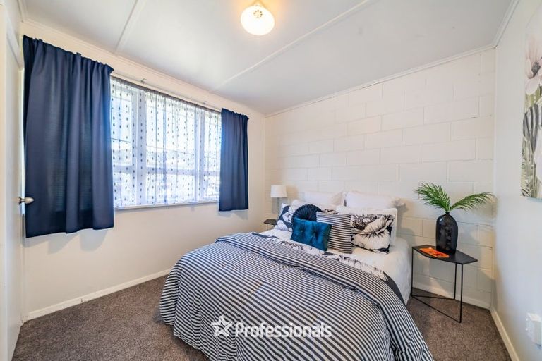 Photo of property in 224 George Street, Stokes Valley, Lower Hutt, 5019