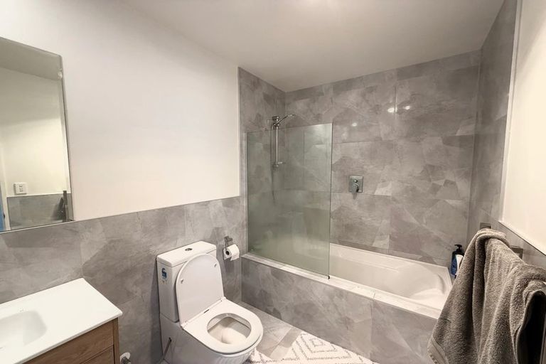 Photo of property in 4b Ahunga Road, Karaka, Papakura, 2113