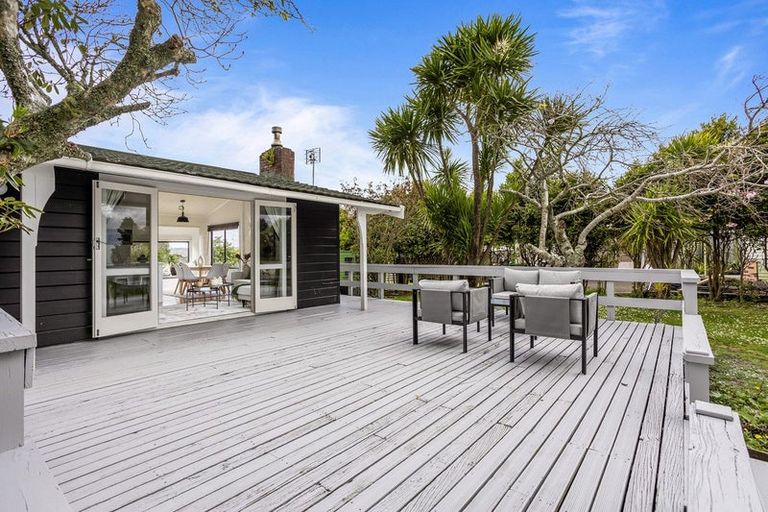Photo of property in 1 Puketaha Road, Swanson, Auckland, 0816