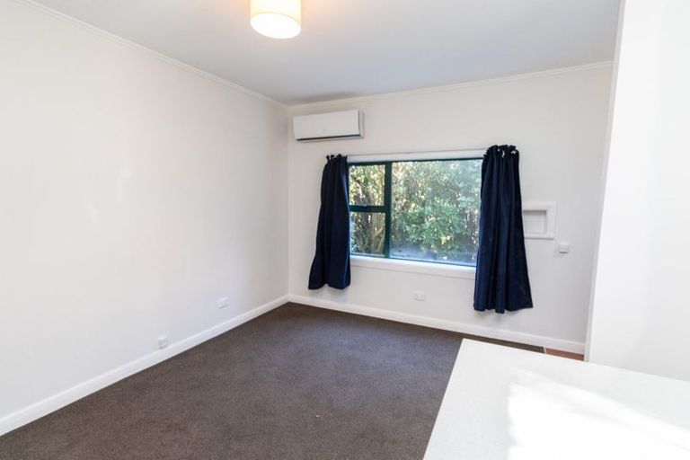 Photo of property in 82 Pembroke Road, Northland, Wellington, 6012
