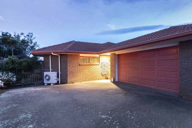 Photo of property in 67a Freyberg Street, Lyall Bay, Wellington, 6022